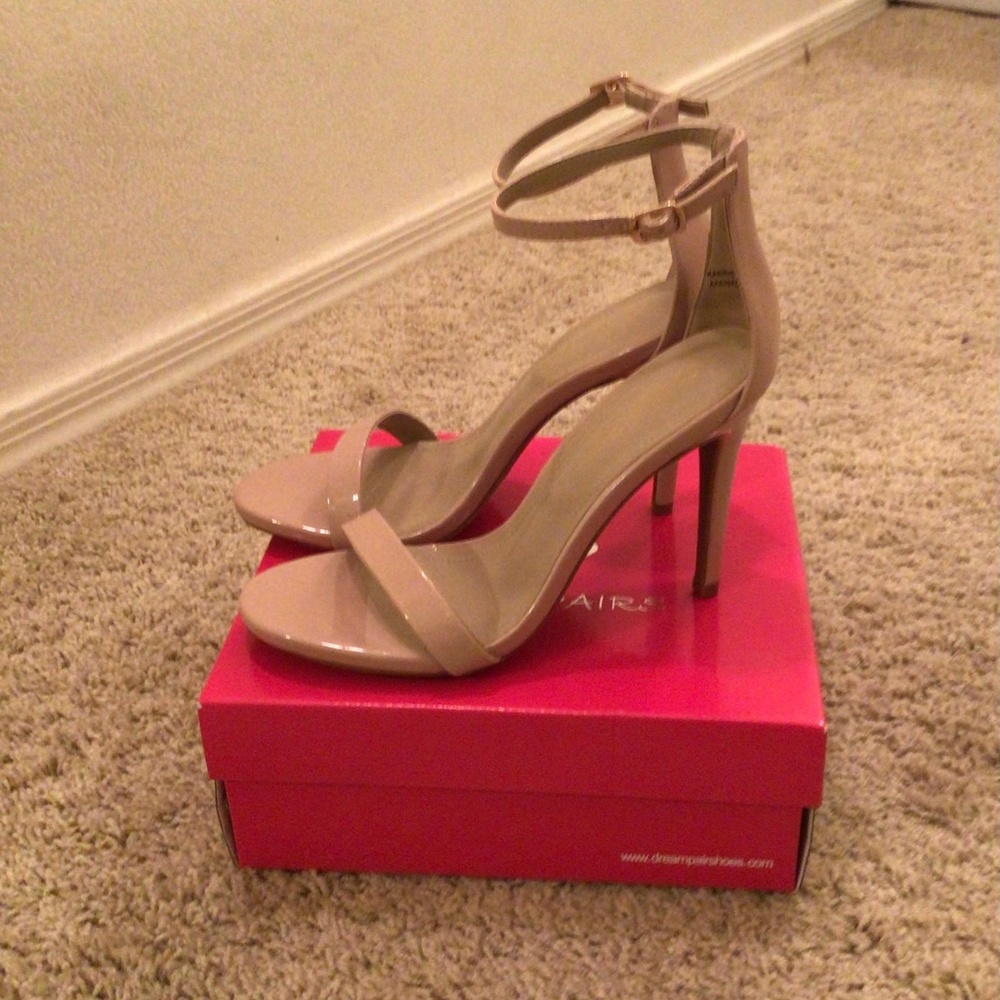 Nude patent leather strap heels
